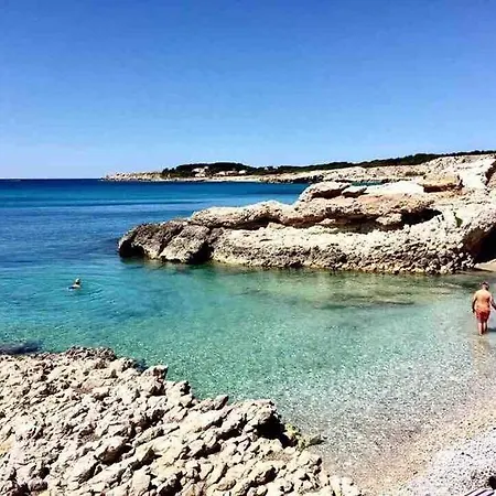 Le Chant Des Cigales Duplex Climatise Pres Des Plages Apartment Sausset-les-Pins